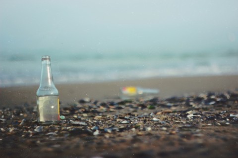 plastic litter image